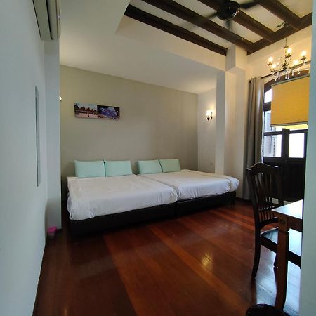 Carnarvon Heritge Lodge George Town Exteriör bild